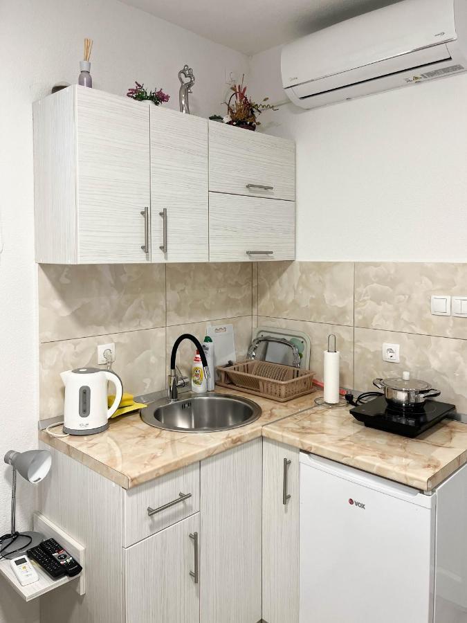 Apartmani Budimcic 트레빈예 외부 사진