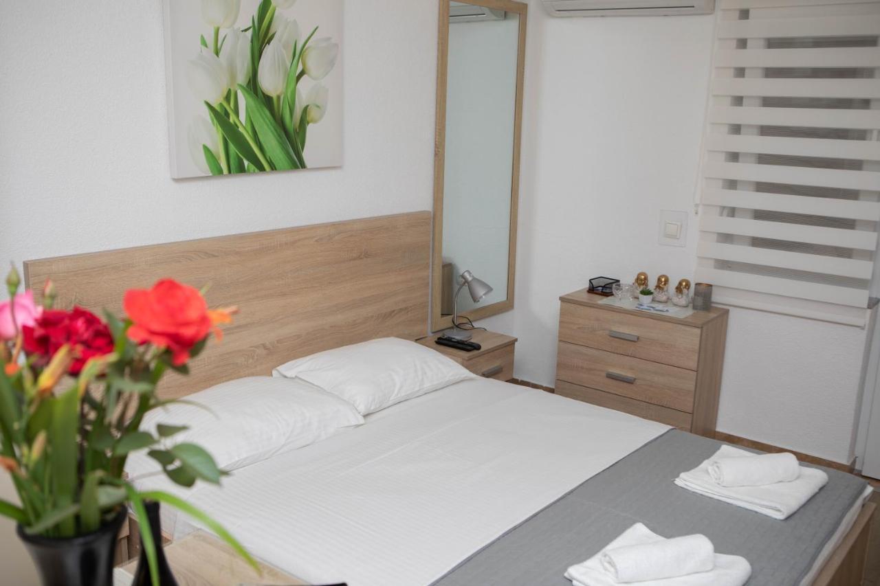 Apartmani Budimcic 트레빈예 외부 사진