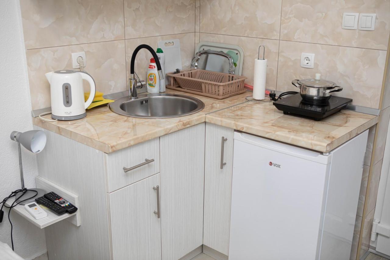 Apartmani Budimcic 트레빈예 외부 사진