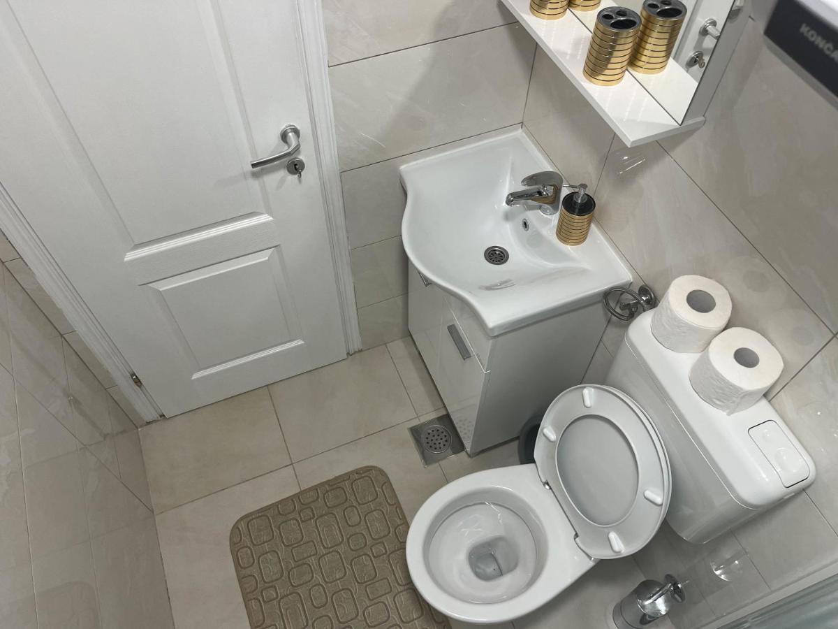 Apartmani Budimcic 트레빈예 외부 사진